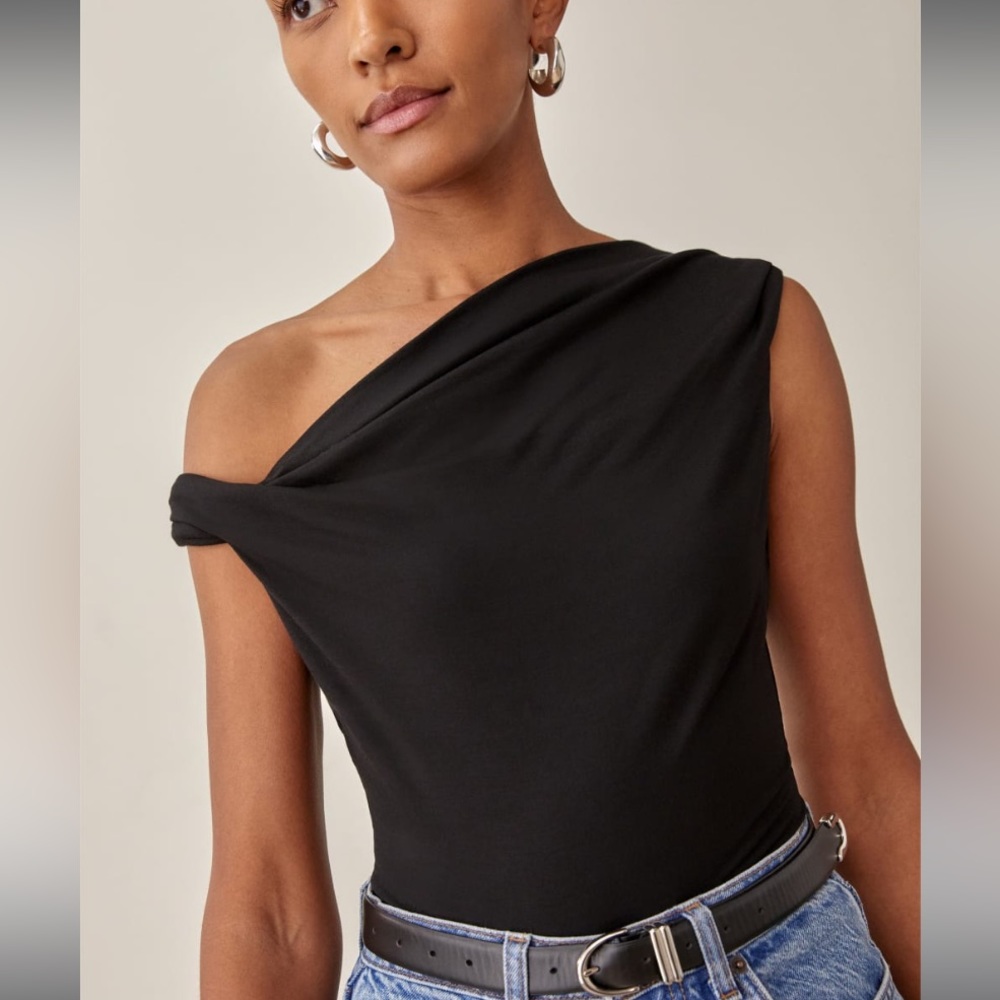 Reformation Cello Off shoulder knit top